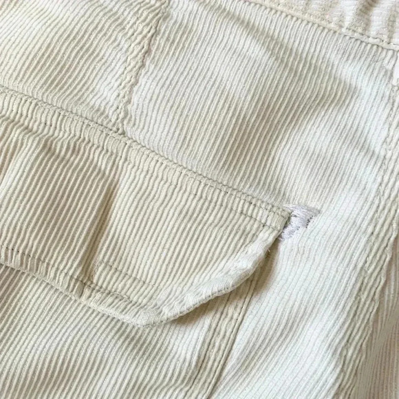 White corduroy Columbia pants - Picture 10 of 10